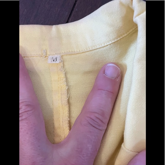 ๐พ ๐ tailored yellow blazer ๐ - Picture 5 of 5